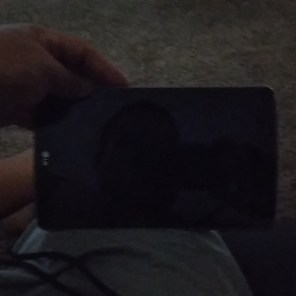 Lg tablet - Picture 2 of 4